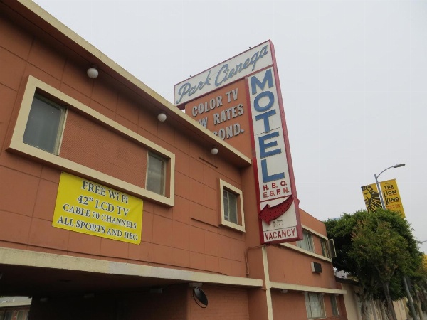 Park Cienega Motel image 1